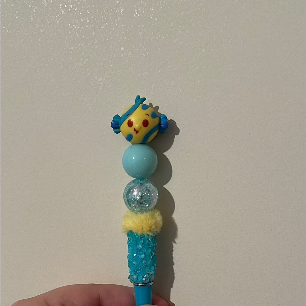 Munchling Flounder Pen